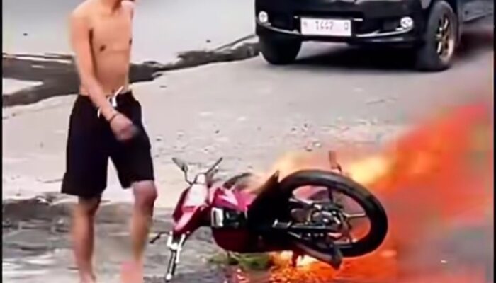 Diduga Alami Masalah Kelistrikan, Motor di Semarang Terbakar Usai Isi BBM