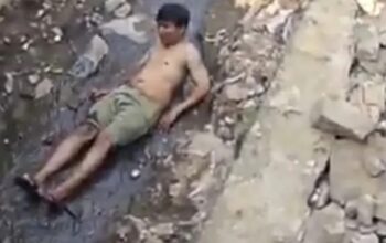 Warga Matraman Amankan Pria Bawa Narkoba Saat Berburu Sapu-Sapu