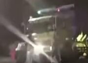 Kecelakaan di Perlintasan Blitar, Truk Mogok Tertabrak Kereta Api