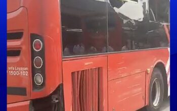 Dua Bus Transjakarta Tabrakan di Jakarta Timur saat Dikemudikan Pramusapa