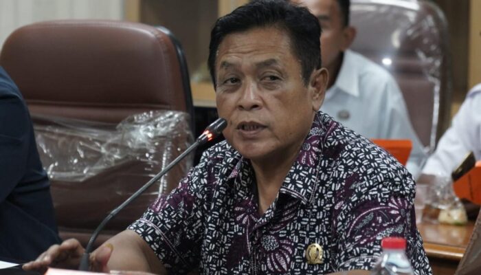 Keren! Ketua Komisi IV DPRD Karawang Cepat Tanggapi Ambruknya Kelas di SDN Cicinde Utara II