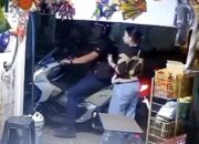 Gara-Gara Bensin, Pria di Bogor Todongkan Senpi dan Rusak Kulkas Pemilik Warung