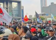 Mahasiswa Gelar Aksi di Dukuh Atas, Bawa Lima Tuntutan untuk Pemerintah