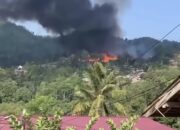 Kebakaran Melanda Kampung Adat Ciptamulya, 70 Rumah Hangus Terbakar