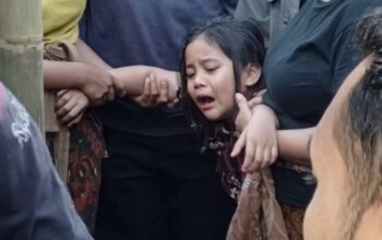 Diduga Curi Ayam Aduan, Pria Tewas Dikeroyok Massa di Bali