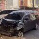 Diduga Hilang Kendali, Mobil Tabrak Pohon di Depan RSUD Karawang