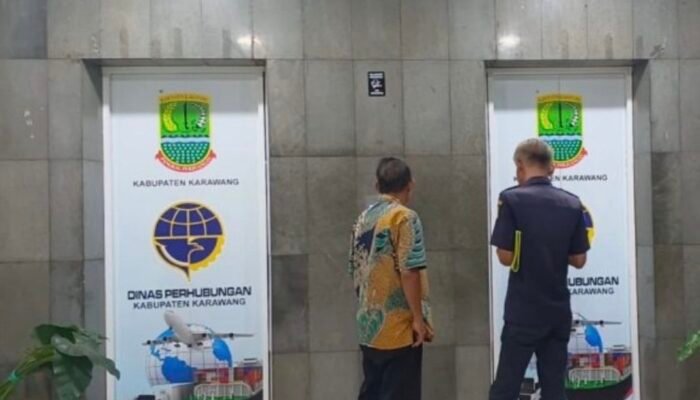 Kebakaran Terjadi di Lantai 5 Gedung Pemda 2 Karawang, Berikut Kronologinya