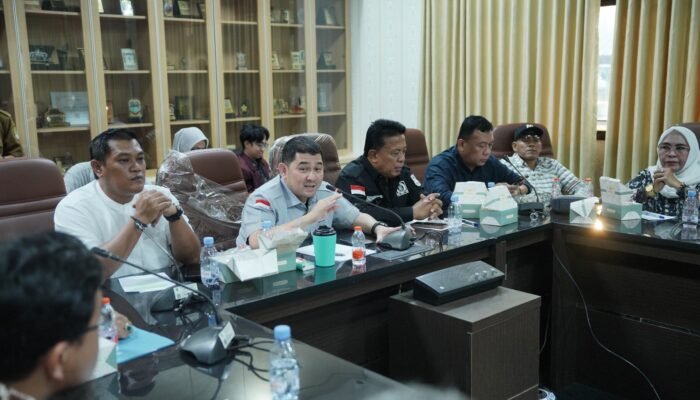 DPRD Karawang Desak Investigasi Independen Dugaan Tumpahan Minyak di Pesisir