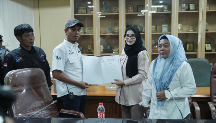 DPRD Karawang Tindaklanjuti Aspirasi Buruh dengan Rekomendasi ke DPR RI