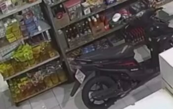 Toko Beras di Kota Baru Karawang Dibobol Maling, Berikut Kronologinya