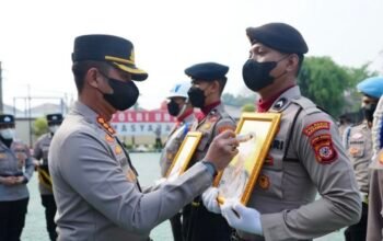 Langgar Kode Etik dan Disiplin, Dua Polisi di Karawang Dipecat Tidak Hormat