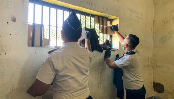 73 Personel Gerebek Lapas Karawang, Ini Hasilnya