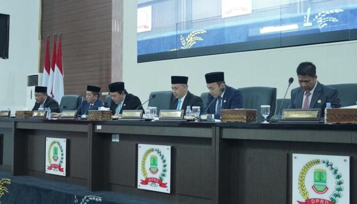 Tok! DPRD Karawang Resmi Sepakati Raperda Perubahan APBD 2026