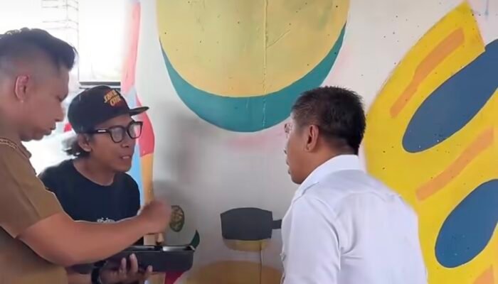 Bukan Sekadar Jalan Layang, Flyover Cikampek Disulap Jadi Ikon Visual Karawang