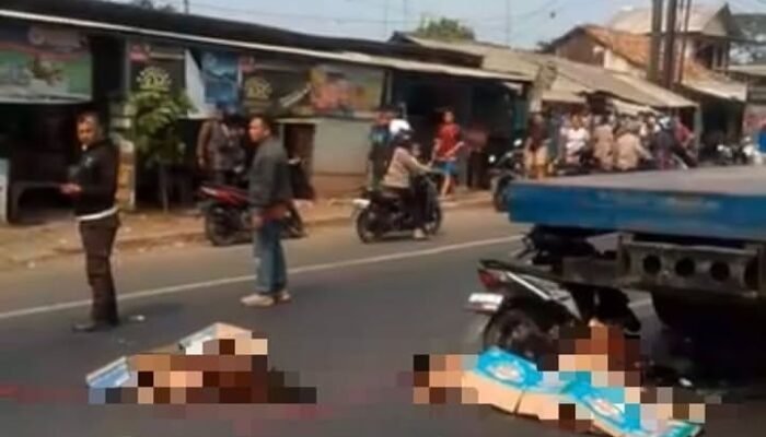 Tragis! 2 Siswi di Purwasari Karawang Tewas usai Tabrak Truk Mogok